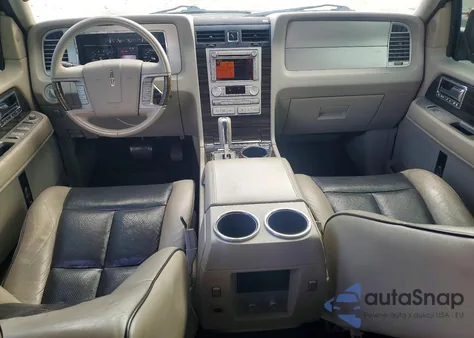 2010 Lincoln Navigator from USA, damaged, VIN 5LMJJ2H52AEJ10185